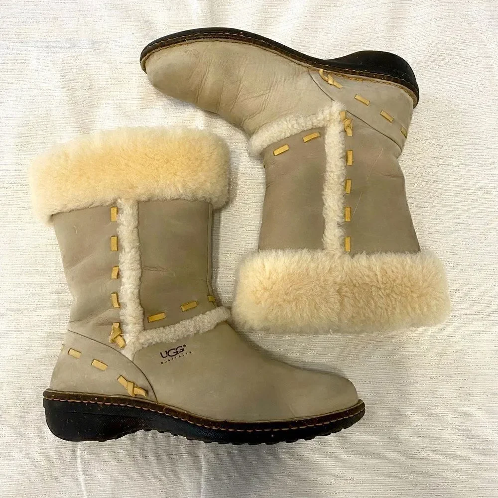 UGG Australia Elijo Boots Women Size 9